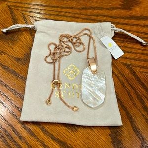 Kendra Scott Inez Pendant Necklace